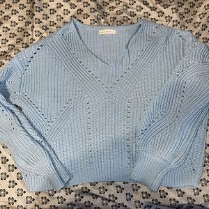 Baby blue shirt/sweater Size:L